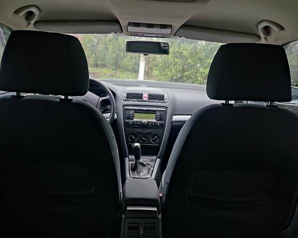 Серый Шкода Октавия, объемом двигателя 1.97 л и пробегом 265 тыс. км за 5199 $, фото 30 на Automoto.ua