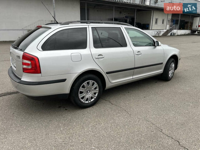 Серый Шкода Октавия, объемом двигателя 1.6 л и пробегом 220 тыс. км за 5750 $, фото 24 на Automoto.ua