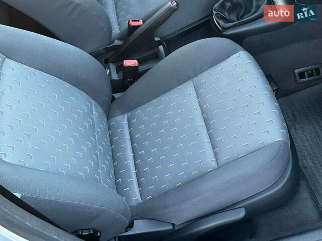 Серый Шкода Октавия, объемом двигателя 1.6 л и пробегом 171 тыс. км за 5474 $, фото 34 на Automoto.ua