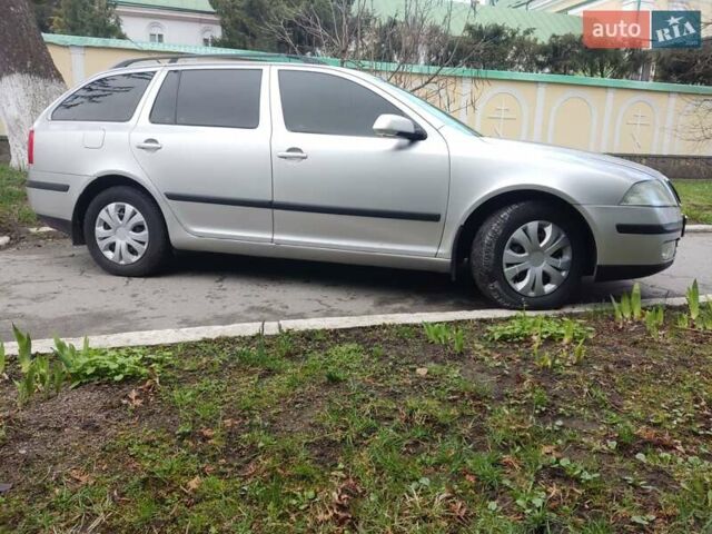 Серый Шкода Октавия, объемом двигателя 1.97 л и пробегом 265 тыс. км за 5199 $, фото 5 на Automoto.ua