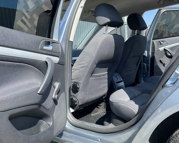 Сірий Шкода Октавія, об'ємом двигуна 1.6 л та пробігом 279 тис. км за 5600 $, фото 10 на Automoto.ua
