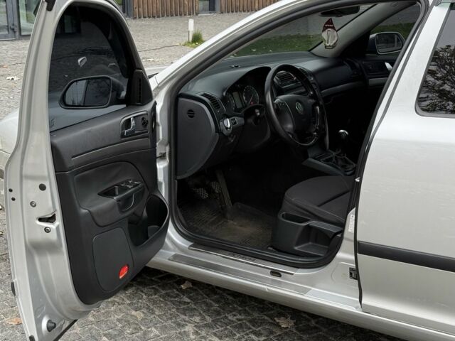 Серый Шкода Октавия, объемом двигателя 2 л и пробегом 277 тыс. км за 5299 $, фото 10 на Automoto.ua