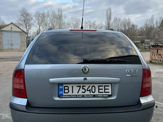 Сірий Шкода Октавія, об'ємом двигуна 1.6 л та пробігом 201 тис. км за 6000 $, фото 6 на Automoto.ua