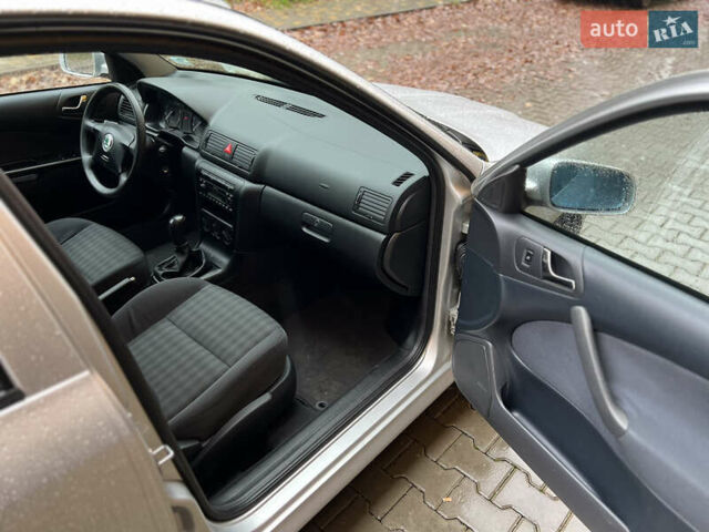 Сірий Шкода Октавія, об'ємом двигуна 1.6 л та пробігом 213 тис. км за 5350 $, фото 18 на Automoto.ua