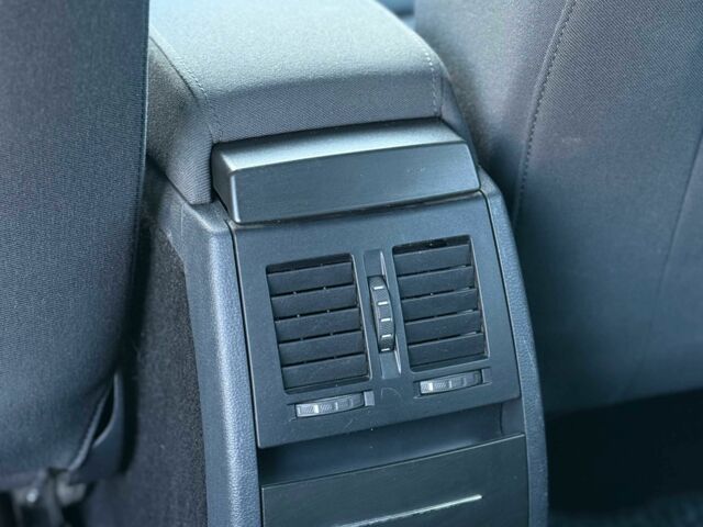 Серый Шкода Октавия, объемом двигателя 1.6 л и пробегом 149 тыс. км за 5500 $, фото 7 на Automoto.ua