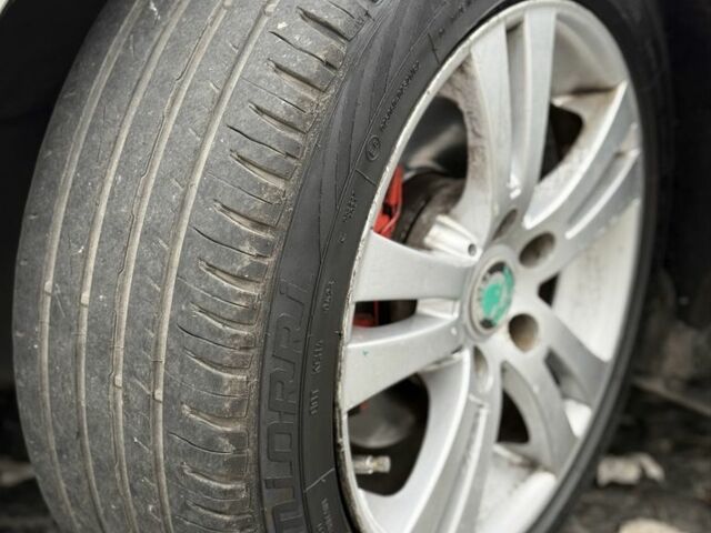 Серый Шкода Октавия, объемом двигателя 2 л и пробегом 277 тыс. км за 5299 $, фото 23 на Automoto.ua