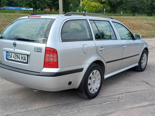 Серый Шкода Октавия, объемом двигателя 1.6 л и пробегом 192 тыс. км за 5500 $, фото 3 на Automoto.ua