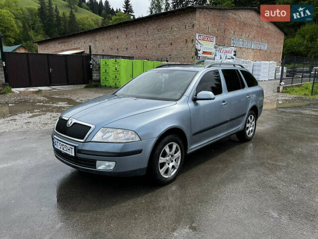 Серый Шкода Октавия, объемом двигателя 1.6 л и пробегом 327 тыс. км за 5300 $, фото 1 на Automoto.ua