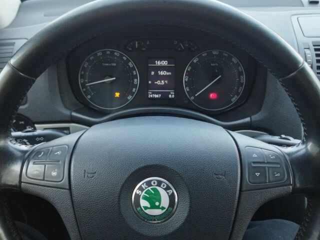 Серый Шкода Октавия, объемом двигателя 1.6 л и пробегом 247 тыс. км за 6700 $, фото 16 на Automoto.ua