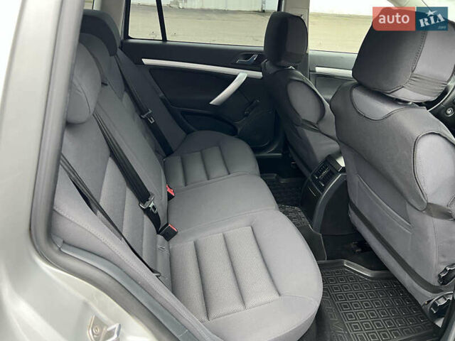 Серый Шкода Октавия, объемом двигателя 1.6 л и пробегом 220 тыс. км за 5750 $, фото 37 на Automoto.ua