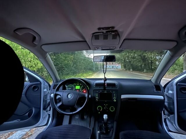 Шкода Октавия 2005 в Вишневом на Automoto.ua Серый Шкода Октавия, объемом двигателя 1.9 л и пробегом 320 тыс. км за 5400 $, фото 5 на Automoto.ua