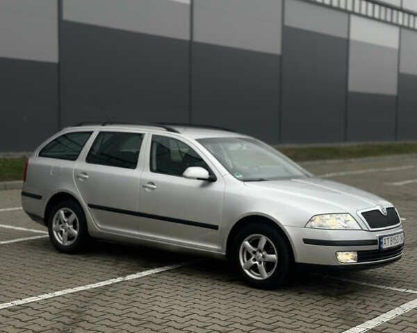 Сірий Шкода Октавія, об'ємом двигуна 1.6 л та пробігом 205 тис. км за 5800 $, фото 1 на Automoto.ua