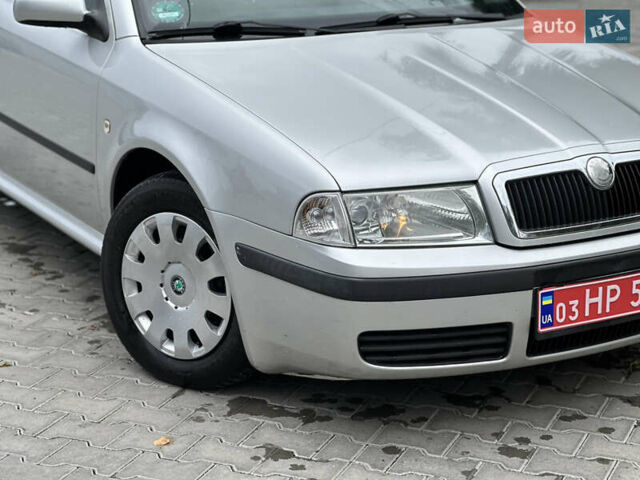 Серый Шкода Октавия, объемом двигателя 1.6 л и пробегом 217 тыс. км за 4750 $, фото 16 на Automoto.ua