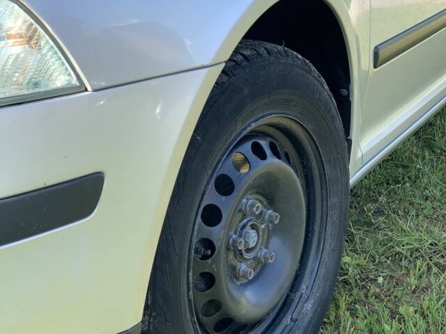 Сірий Шкода Октавія, об'ємом двигуна 1.6 л та пробігом 250 тис. км за 5800 $, фото 8 на Automoto.ua