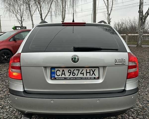 Серый Шкода Октавия, объемом двигателя 1.6 л и пробегом 214 тыс. км за 5000 $, фото 12 на Automoto.ua