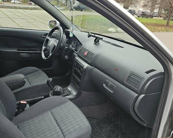 Сірий Шкода Октавія, об'ємом двигуна 1.6 л та пробігом 200 тис. км за 3100 $, фото 12 на Automoto.ua