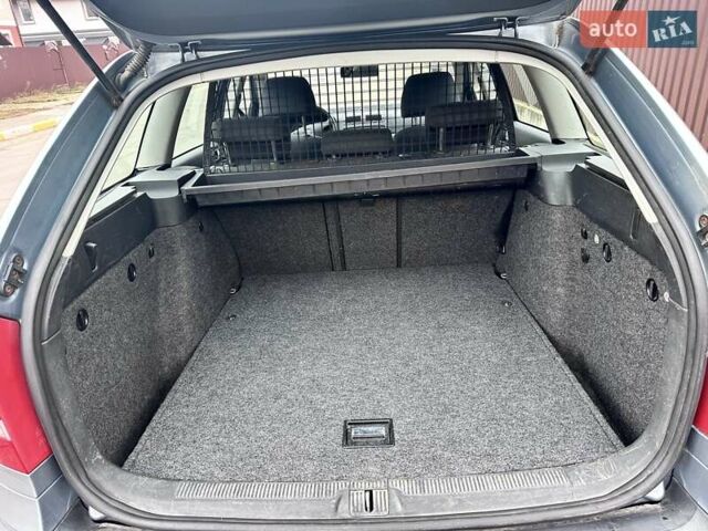 Сірий Шкода Октавія, об'ємом двигуна 1.6 л та пробігом 223 тис. км за 4400 $, фото 8 на Automoto.ua