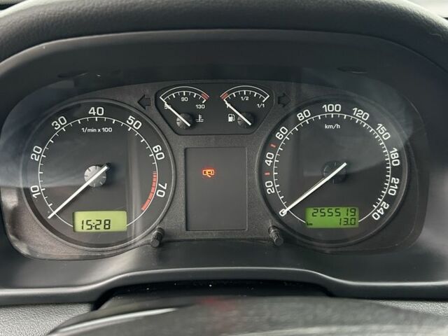 Серый Шкода Октавия, объемом двигателя 1.6 л и пробегом 255 тыс. км за 5000 $, фото 9 на Automoto.ua