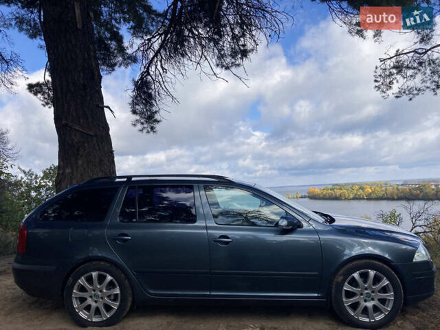 Шкода Октавия 2005 в Черкассах на Automoto.ua Серый Шкода Октавия, объемом двигателя 2 л и пробегом 286 тыс. км за 6800 $, фото 4 на Automoto.ua