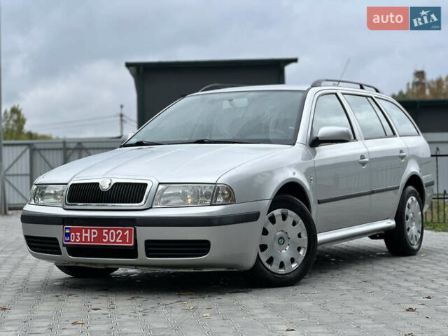 Серый Шкода Октавия, объемом двигателя 1.6 л и пробегом 217 тыс. км за 4750 $, фото 29 на Automoto.ua