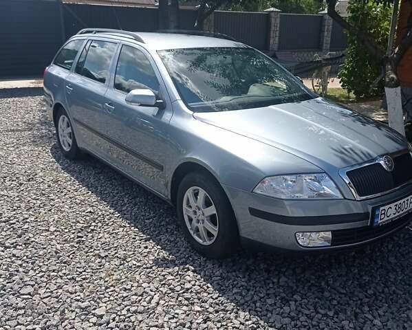 Сірий Шкода Октавія, об'ємом двигуна 1.6 л та пробігом 285 тис. км за 5700 $, фото 6 на Automoto.ua