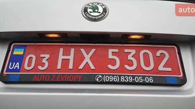 Серый Шкода Октавия, объемом двигателя 1.6 л и пробегом 220 тыс. км за 5550 $, фото 12 на Automoto.ua