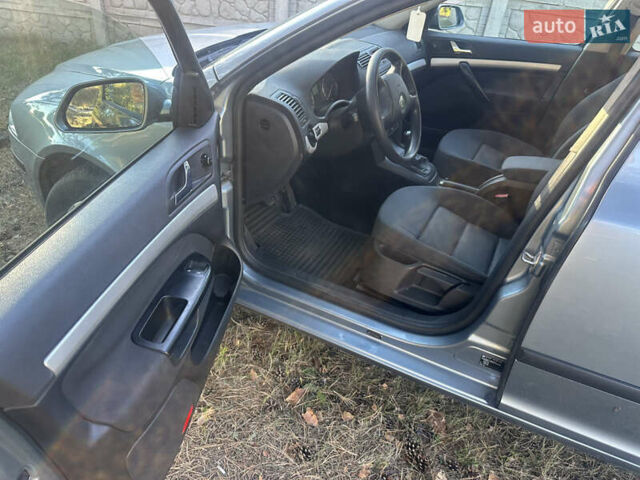 Сірий Шкода Октавія, об'ємом двигуна 1.6 л та пробігом 277 тис. км за 5250 $, фото 6 на Automoto.ua