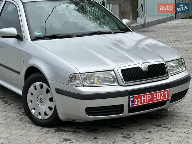 Серый Шкода Октавия, объемом двигателя 1.6 л и пробегом 217 тыс. км за 4750 $, фото 17 на Automoto.ua