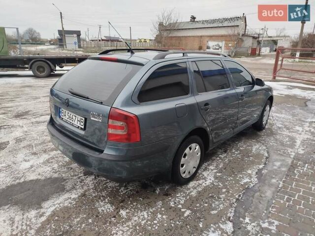Серый Шкода Октавия, объемом двигателя 1.9 л и пробегом 300 тыс. км за 5500 $, фото 5 на Automoto.ua