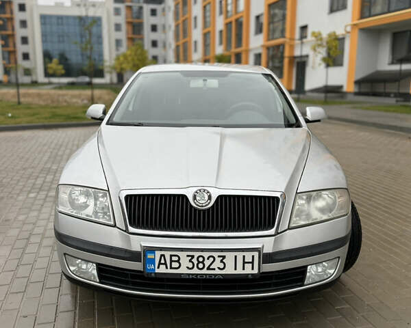 Шкода Октавия 2005 в Виннице на Automoto.ua Серый Шкода Октавия, объемом двигателя 1.6 л и пробегом 305 тыс. км за 4899 $, фото 1 на Automoto.ua