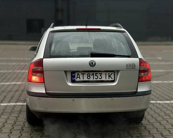 Сірий Шкода Октавія, об'ємом двигуна 1.6 л та пробігом 205 тис. км за 5800 $, фото 3 на Automoto.ua