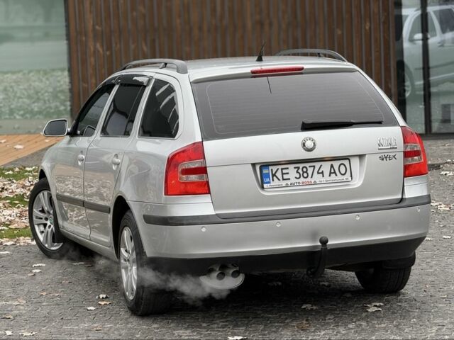 Серый Шкода Октавия, объемом двигателя 2 л и пробегом 277 тыс. км за 5299 $, фото 5 на Automoto.ua