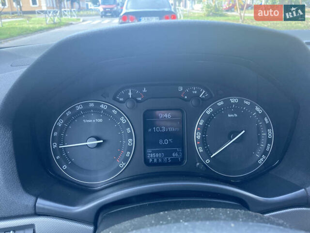 Шкода Октавия 2005 в Черкассах на Automoto.ua Серый Шкода Октавия, объемом двигателя 2 л и пробегом 286 тыс. км за 6800 $, фото 9 на Automoto.ua