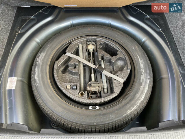 Шкода Октавия 2005 в Черкассах на Automoto.ua Серый Шкода Октавия, объемом двигателя 2 л и пробегом 286 тыс. км за 6800 $, фото 40 на Automoto.ua