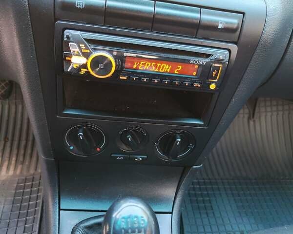 Шкода Октавия 2005 в Прилуках на Automoto.ua Серый Шкода Октавия, объемом двигателя 1.6 л и пробегом 250 тыс. км за 4650 $, фото 16 на Automoto.ua