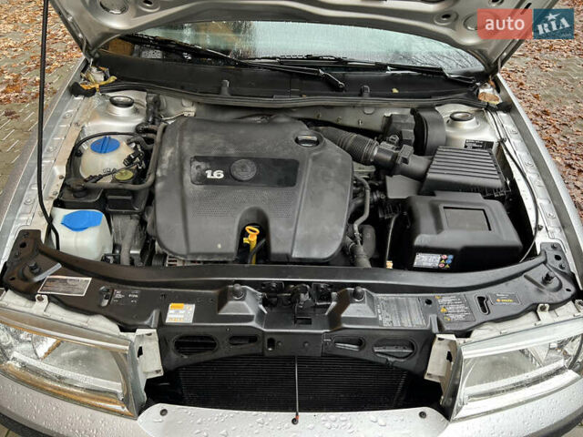 Сірий Шкода Октавія, об'ємом двигуна 1.6 л та пробігом 213 тис. км за 5350 $, фото 24 на Automoto.ua