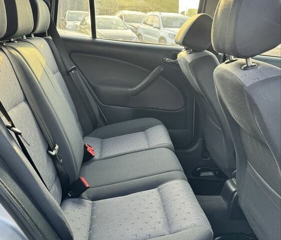 Серый Шкода Октавия, объемом двигателя 1.6 л и пробегом 244 тыс. км за 5600 $, фото 17 на Automoto.ua