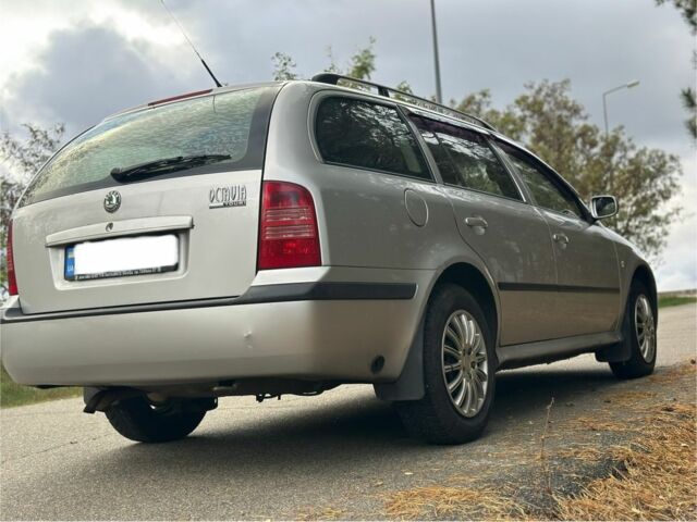 Серый Шкода Октавия, объемом двигателя 1.6 л и пробегом 580 тыс. км за 3300 $, фото 2 на Automoto.ua