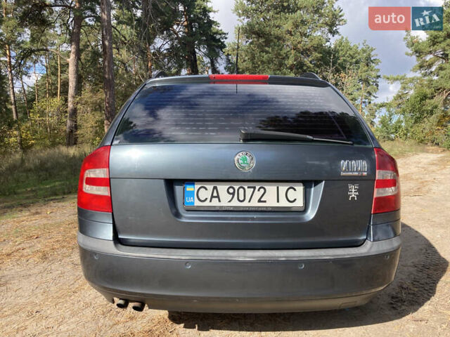 Шкода Октавия 2005 в Черкассах на Automoto.ua Серый Шкода Октавия, объемом двигателя 2 л и пробегом 286 тыс. км за 6800 $, фото 5 на Automoto.ua