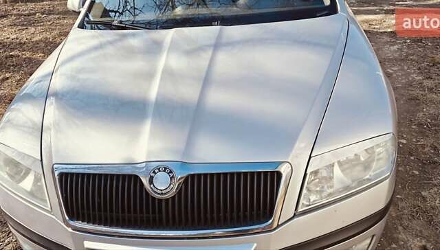 Сірий Шкода Октавія, об'ємом двигуна 1.6 л та пробігом 280 тис. км за 4500 $, фото 29 на Automoto.ua