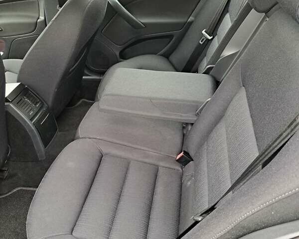 Серый Шкода Октавия, объемом двигателя 1.98 л и пробегом 240 тыс. км за 6500 $, фото 1 на Automoto.ua