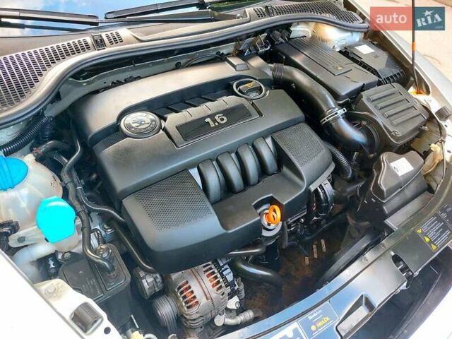 Сірий Шкода Октавія, об'ємом двигуна 1.6 л та пробігом 227 тис. км за 6300 $, фото 48 на Automoto.ua