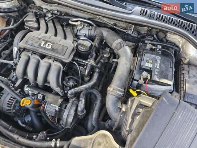 Серый Шкода Октавия, объемом двигателя 1.6 л и пробегом 244 тыс. км за 5700 $, фото 19 на Automoto.ua