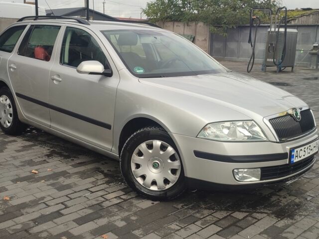 Серый Шкода Октавия, объемом двигателя 1.6 л и пробегом 340 тыс. км за 5100 $, фото 3 на Automoto.ua