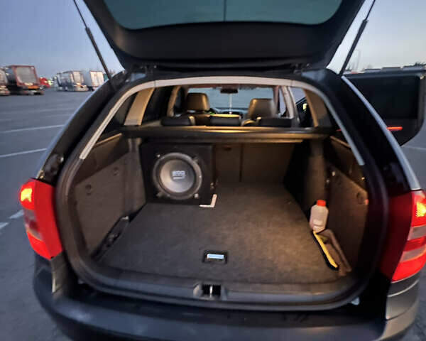 Сірий Шкода Октавія, об'ємом двигуна 1.97 л та пробігом 352 тис. км за 6000 $, фото 10 на Automoto.ua