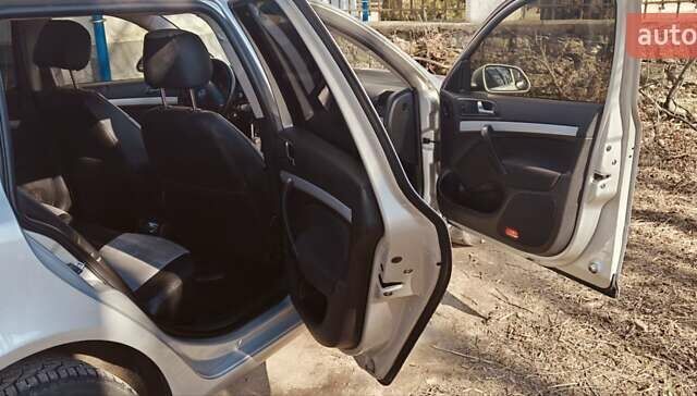 Сірий Шкода Октавія, об'ємом двигуна 1.6 л та пробігом 280 тис. км за 4500 $, фото 21 на Automoto.ua