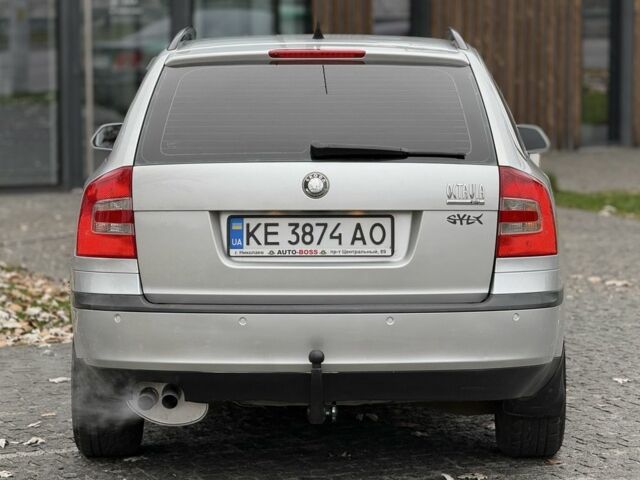 Серый Шкода Октавия, объемом двигателя 2 л и пробегом 277 тыс. км за 5299 $, фото 7 на Automoto.ua