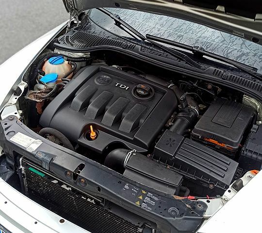 Шкода Октавия 2005 в Буче на Automoto.ua Серый Шкода Октавия, объемом двигателя 1.9 л и пробегом 338 тыс. км за 4450 $, фото 8 на Automoto.ua