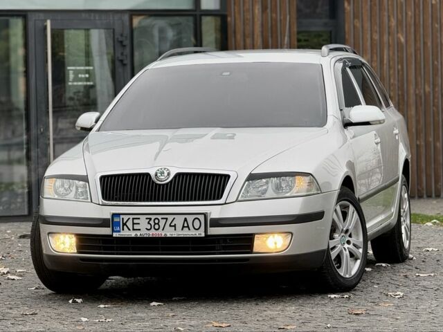 Серый Шкода Октавия, объемом двигателя 2 л и пробегом 277 тыс. км за 5299 $, фото 3 на Automoto.ua