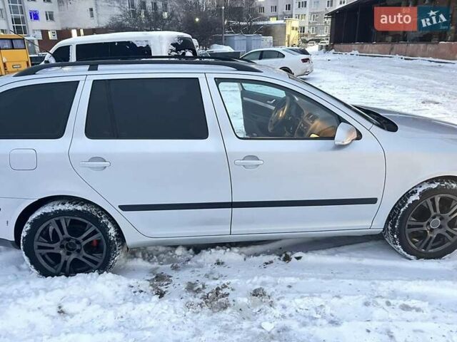 Серый Шкода Октавия, объемом двигателя 2 л и пробегом 220 тыс. км за 5500 $, фото 15 на Automoto.ua